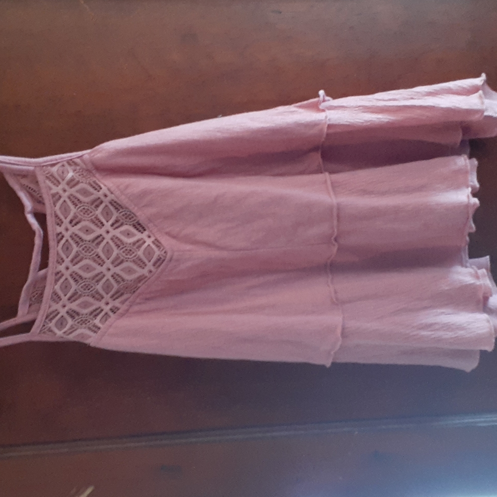 Pink tank top